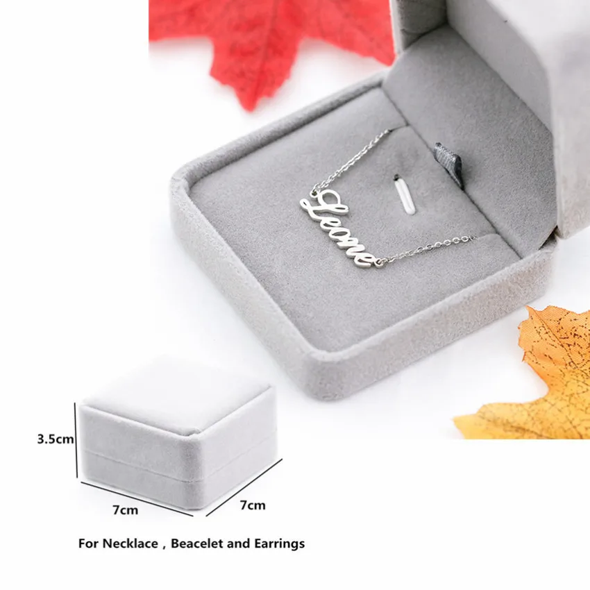 Birth-Year-Necklace-Personalized-Old-English-Number-Pendant-Necklaces-Women-Men-Vintage-Jewelry-Best-Friends-Gift (1)