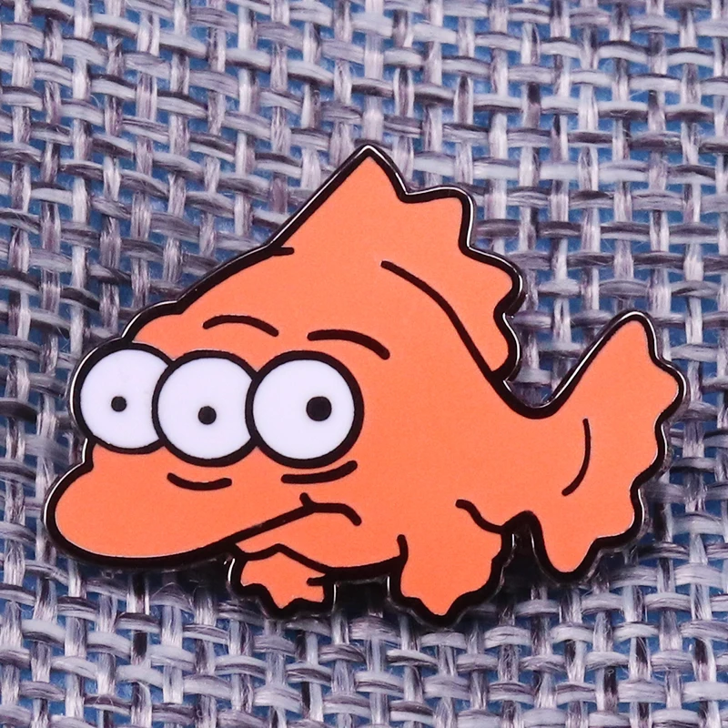 

Three eyed fish lapel pin cute blinky brooches sea animal badge creative gift for kids funny jackets backpack accessories