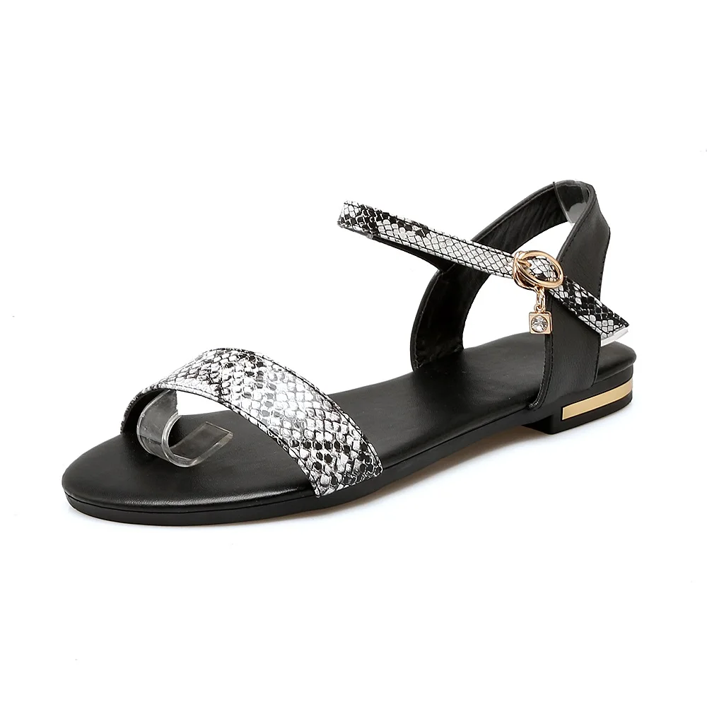 MoonMeek/; высококачественные летние женские босоножки на плоской подошве с пряжкой; модная женская обувь; Цвет черный, белый; размеры 34-43