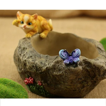 

VICTMAX Creative Cartoon Succulent Plant Flower Pot Resin Tree Trunk Landscape with Cat Figurine for Home Garden Decoration