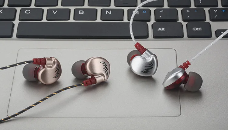 Mega Bass Earphone 3.5mm Wire Earbuds Karaoke Music Headset In-ear Stereo Headset Earphone With Mic Anti-detangle Fone De Ouvido (3).jpg