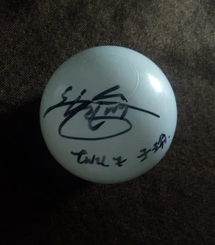 

signed ball TWICE Tzuyu autographed concert ball limited verison K-POP 012019