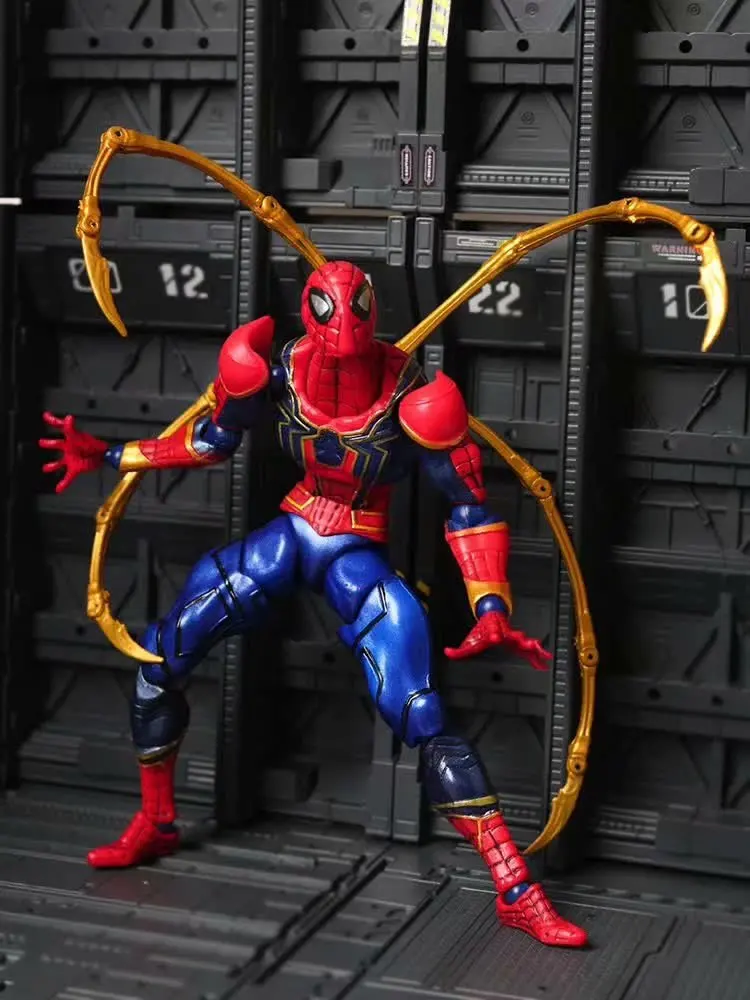 

Anime 17CM X-men Amazing yamaguchi revoltech Iron Spider-Man PVC Action Figure Model Toy Collection Gifts