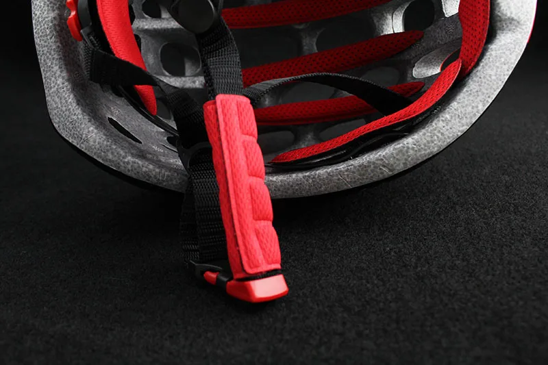 Safety Integrally Molded Bicycle Cycling Helmet Matte Men Women Professional Bike Helmets Outdoor Sport Mountain Road Bike