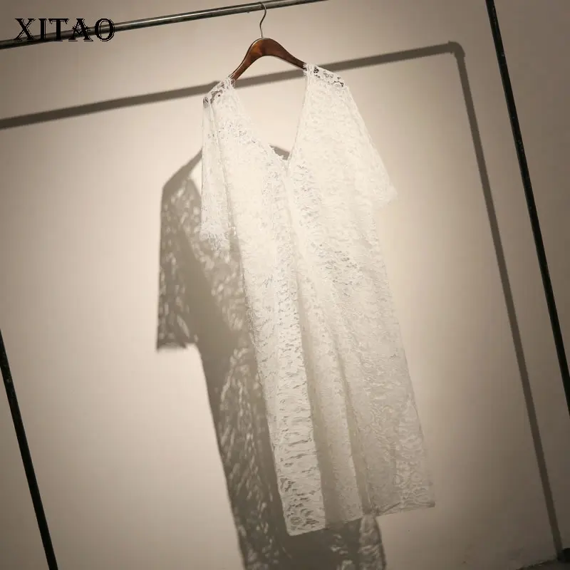 

[XITAO] Summer New 2019 Korea Fashion Women Solid Color Hollow Out Lace Dress Female V-Neck Short Sleeve Straight Dress KZH261