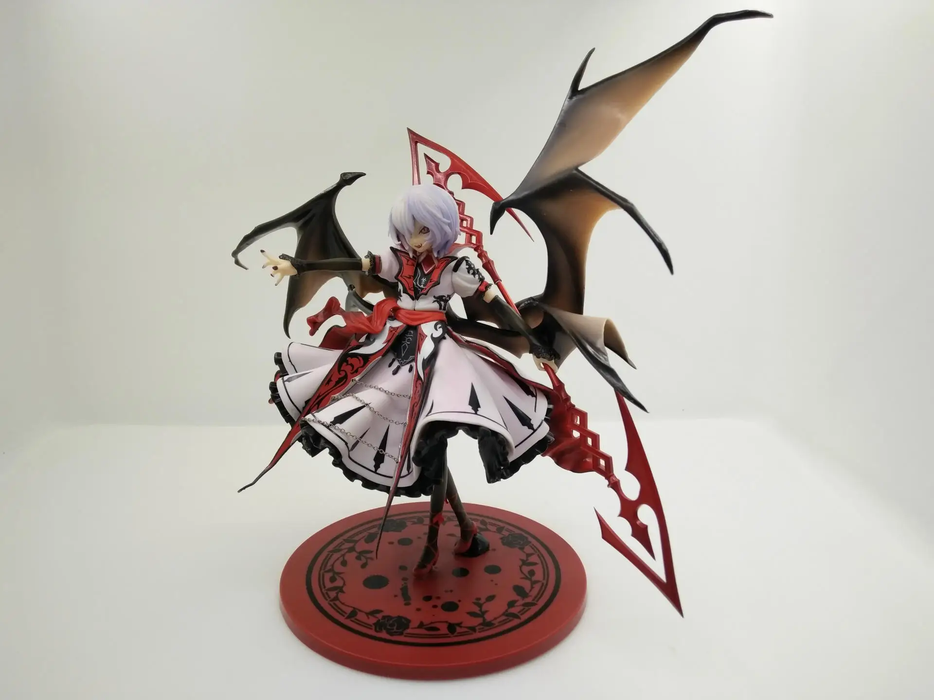 Экшн фигурка Аниме TouHou Project Red Devil Remilia Scarlet 22 см 1/7 масштабе окрашенная из ПВХ