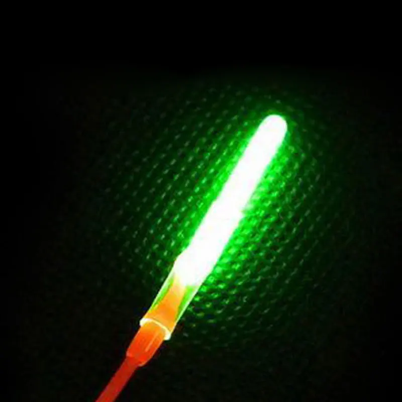 Огнетушитель дубинка. Палочки светящиеся в темноте. Светодиодная палка. Кайфовые фото на море ночью. Флуоресцентный стержень.