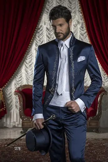 

Handsome Groomsmen Embroidery Groom Tuxedos Mens Wedding Dress Man Jacket Blazer Prom Dinner (Jacket+Pants+Tie) A01