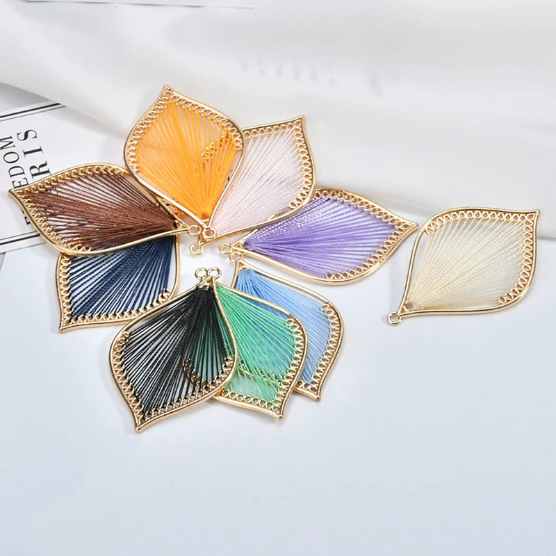 

DIY handmade ear accessories, retro national wind color line, leaf modeling Earring Pendant pendant material
