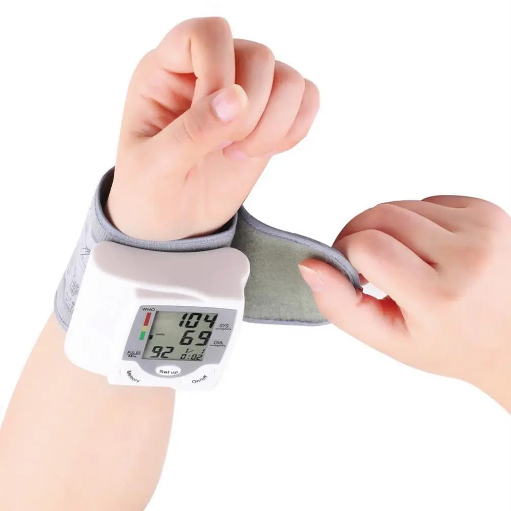 

Automatic Digital Wrist Blood Pressure Monitor Measure Heart Rate Pulse Meter