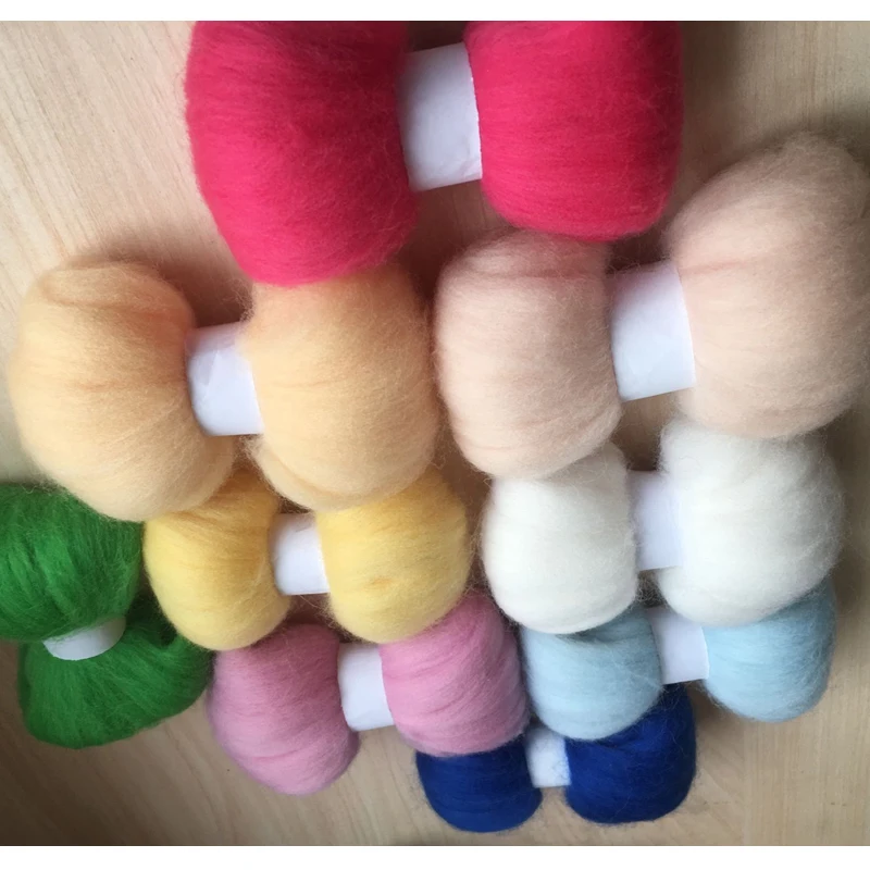 Wolvilt Mixed Colors Fieltro Naaldvilten Merino Wool Fibre Roving For