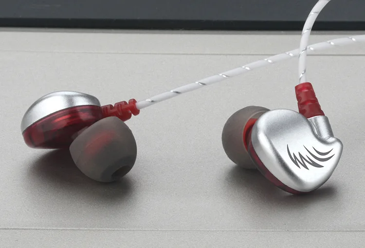 Mega Bass Earphone 3.5mm Wire Earbuds Karaoke Music Headset In-ear Stereo Headset Earphone With Mic Anti-detangle Fone De Ouvido (8).jpg
