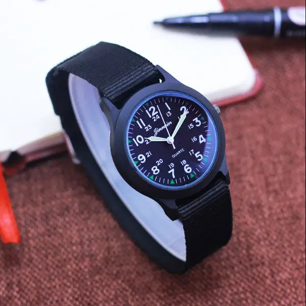 Fashion men women unisex Platimum Nylon Fabric watch sport thin students Canvas Fashion men women unisex Platimum Nylon Fabric watch sport thin students Canvas
