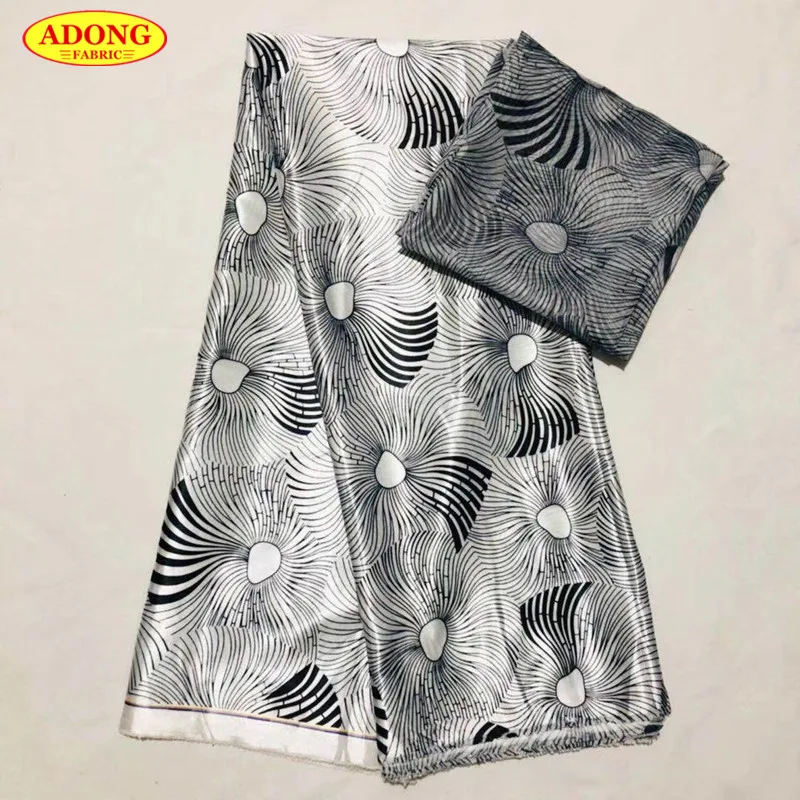 

Most Popular African Lace Fabric 100% Silk Prints Laces 4 Yards High Quality Matching 2 Yards Chiffon Lace For Evening dress