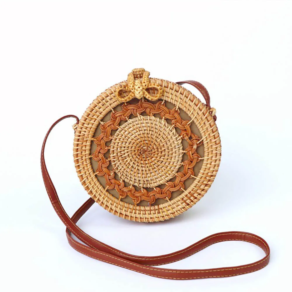 

Women Wallets Summer Straw Rattan Shoulder Bags Beach Circle Wallets Bohemia Strap Small Wallet Travel Money Organizer Purses