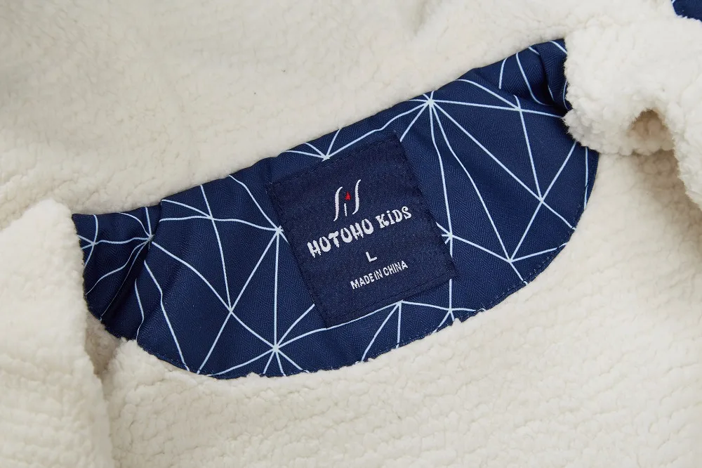 6590211082_457906232