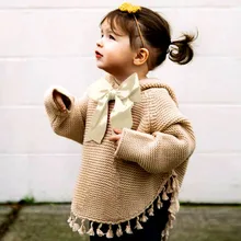 2018 new kids’s clothes kids’s knit sizzling sale child hooded bow European and American autumn and winter cloak