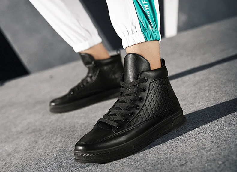 Brand Men Shoes 2019 Spring Fashion Boots Shoes Man High Top Shoes Men Lace Up Casual Shoe Chaussure G25