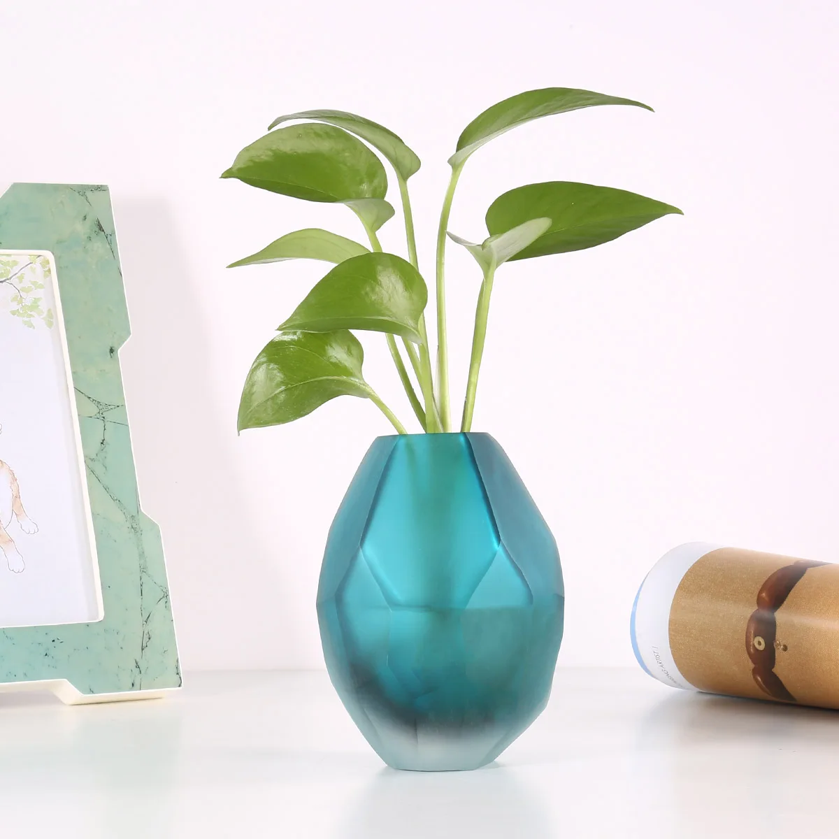 Blue Flower Vase Home Decoration Glass Vase Morden Design Glass