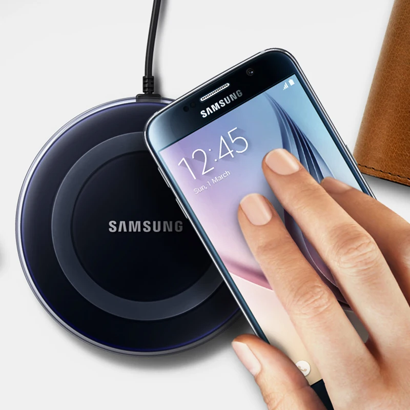 Original Samsung 5V/2A QI Wireless Charger Adapter Charge Pad For Galaxy S6 S7 Edge S10 S9 Plus Note 5 iphone 8 plus X XS XR MAX