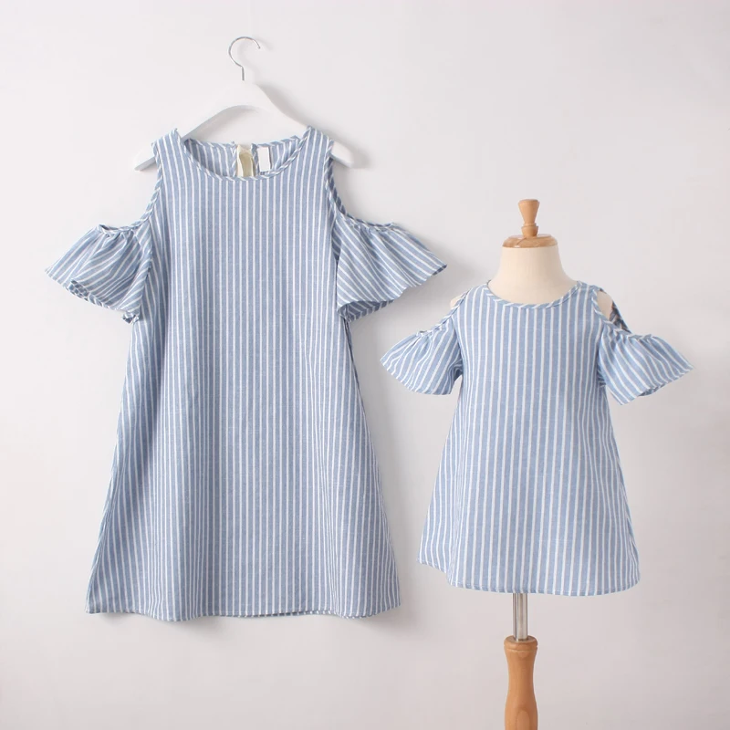 

2019 PPXX Striped Girl Women Dress Off Shoulder Beach Mother Daughter dress Wedding Family Matching Clothes outfits Family Look