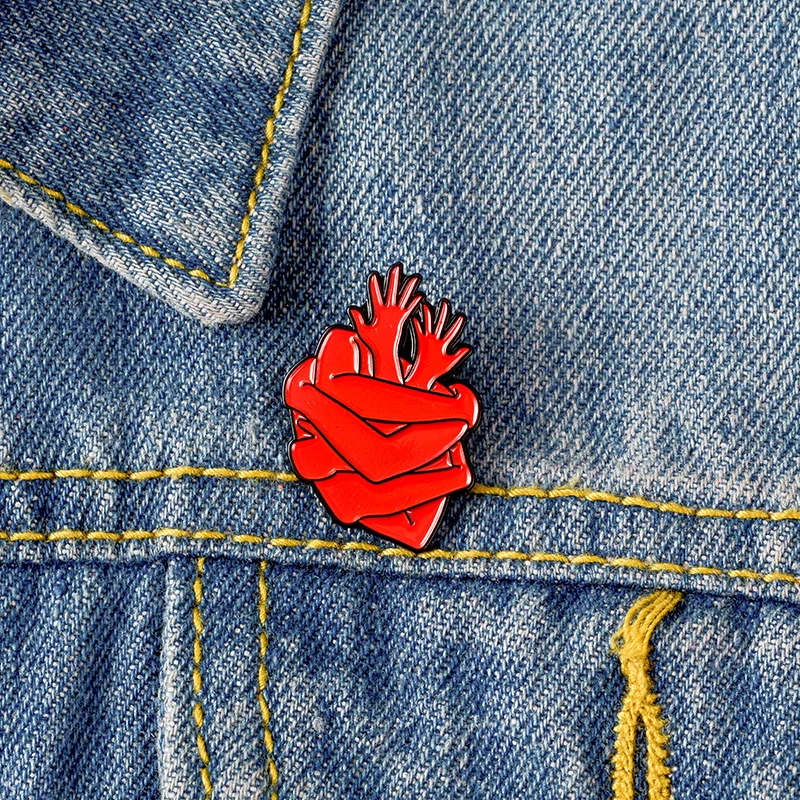 Punk Fashion Organ Heart Enamel Pins Dark Red Arms Badges Bloodthirsty Hug Brooches hat bag Shirt Jewelry trinket for doctors | Украшения и