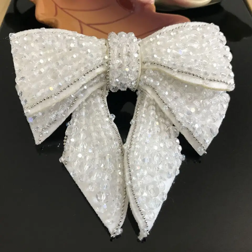 

big butterfly rhinestones bead brooch patches applique crystal fabric sew on patch fashion clothing bags decoration patch