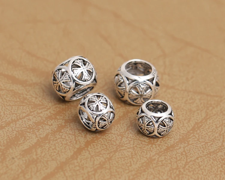 silver-beads0506a