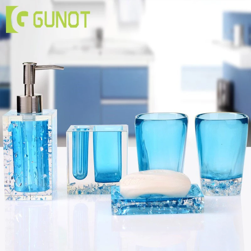 

GUNOT 5Pcs/Set Creative Crystal Bathroom Accessories Sets Toothbrush Holder/Soap Dispenser/Tumbler/Soap Dish Resin Bathroom Set