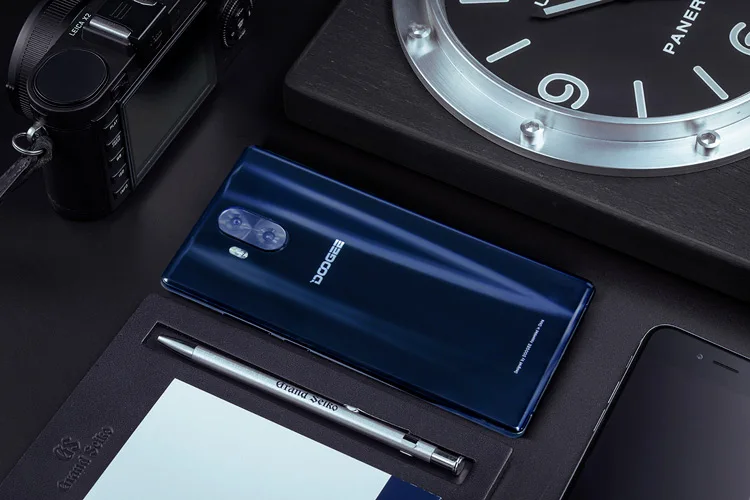 DOOGEE MIX LITE 2GB RAM 16GB ROM MTK6737 1.3GHz Quad Core 5.2 Inch IPS HD Bezel-less Screen Dual Camera Android 7.0 4G LTE Smartphone