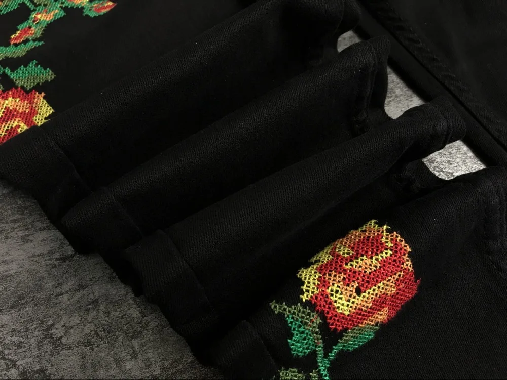 2017 European and American women hot high waist Slim stretch front and rear side cross embroidery roses cowboy pants pants pants (26)