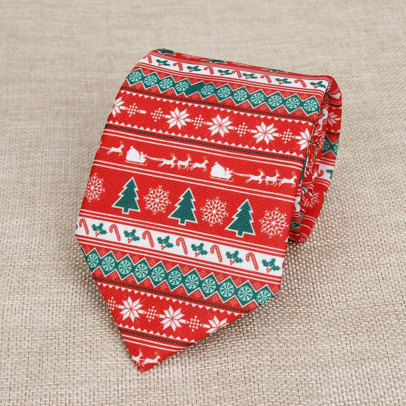 Casual Christmas print neck tie with festive patterns3