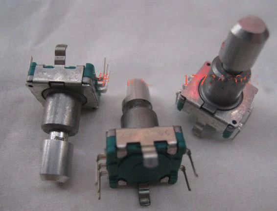 

1pcs Encoder ALPS EC11 360 Rotary Encoder Switch 30 Position Pulse Switch 15mm D Shaft