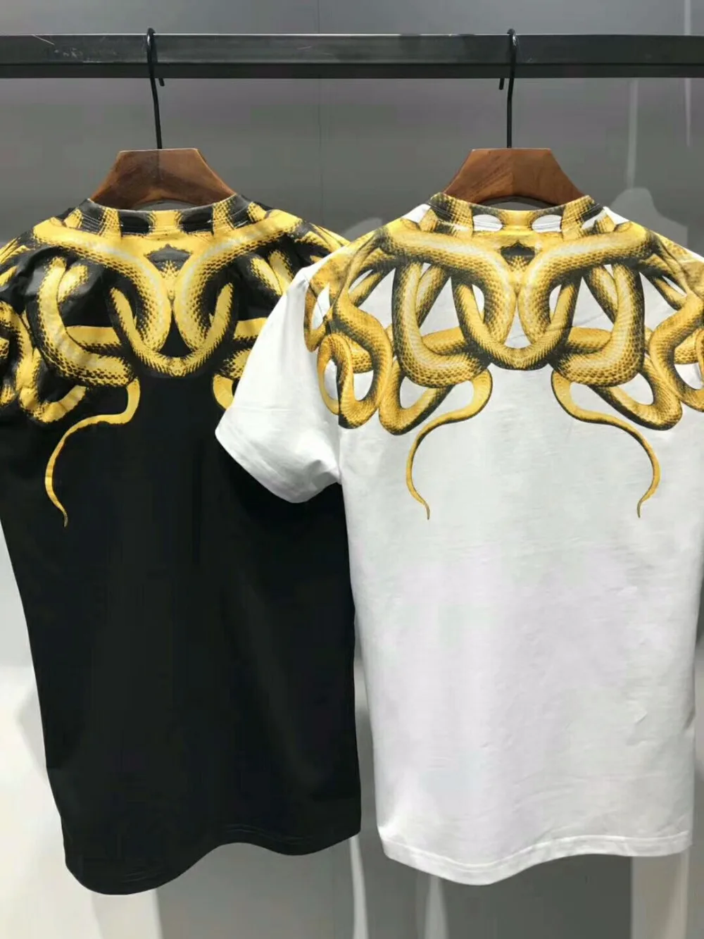 Бренд Marcelo Burlon футболки Для мужчин женщин 1:1 3D Цвет со змеиным принтом MB Kanye