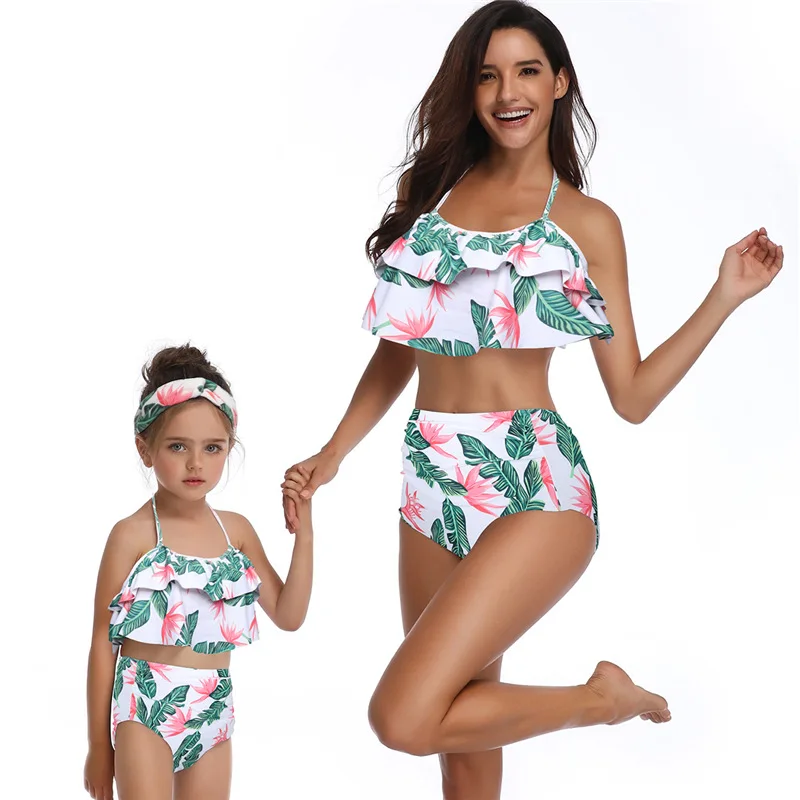 

Two Piece Swimwear for Mother and Daughter Family Look Bathing Suit Print Leaves Halter Bikini Set Sweet Swimsuit High Quality