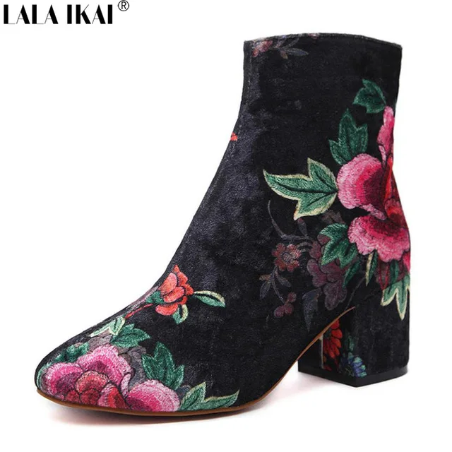 

LALA IKAI Women Autumn-Winter Flock Boots High Heels Round Toe Zip Ankle Boots Fashion Flower Pattern Ladies' Shoes XWC2321-5