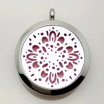

Stainless Steel Girl Perfume Lockets Pendant Aroma Essential Oil Diffuser Pendant Locket Necklace
