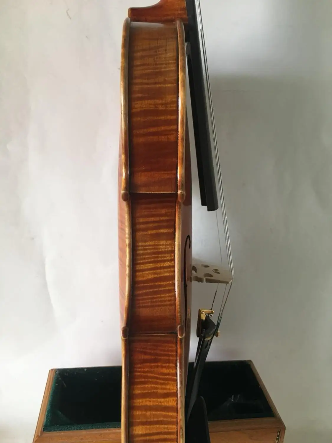 4/4 size violin Stradi Model 1715 one piece back flamed maple no.6