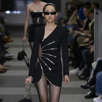 

2018 Fashion Long Sleeve Bandage Dress Zippers Bodycon Stretch Sexy Mini Club Party Dress Celebrity Evening Vestdios Wholesale
