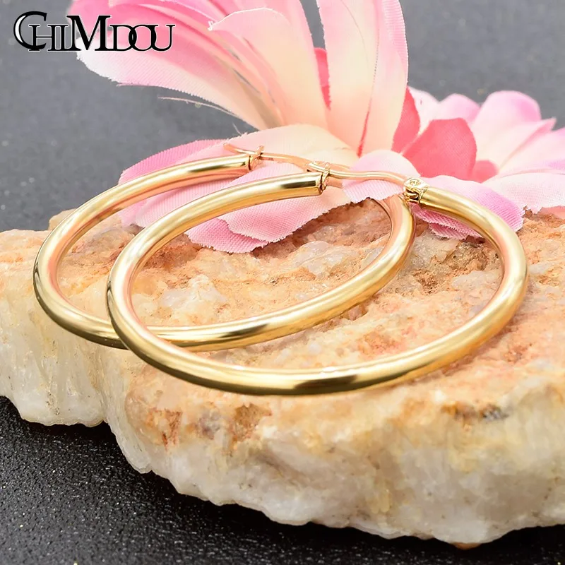 

round gold color earring women WE999