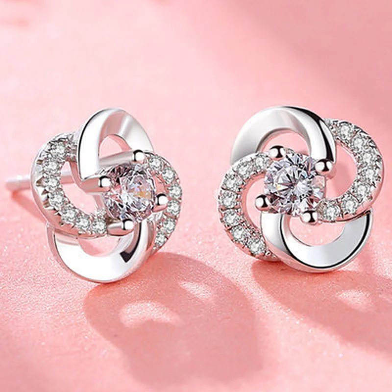 

Fashion earrings lucky temperament earrings female Japanese and Korean ladies earrings simple 3A zircon