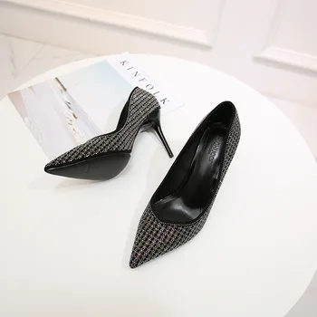 

2018 autumn new European and American fashion women's shoes Rhinestone pointed stiletto heels women's suede shallow mouth single