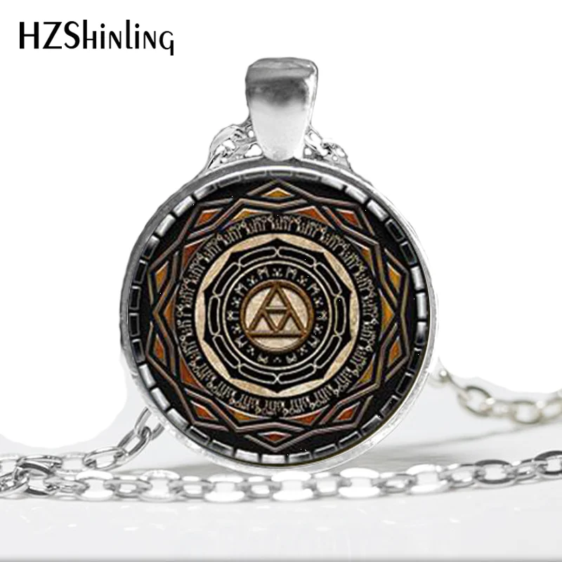 

HZ--A479 New Mirror of Twilight Necklace Mirror of Twilight Zelda Jewelry Glass Dome Pendant Necklace HZ1