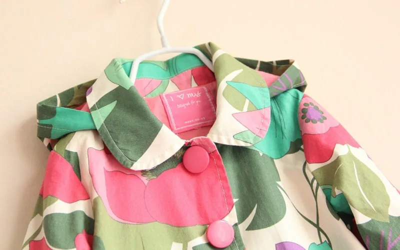 Новинка детская куртка для детей от 2 до 7 лет детская осенне-весенняя верхняя одежда для девочек модный плащ с цветочным принтом длинными рукавами и капюшоном для девочек