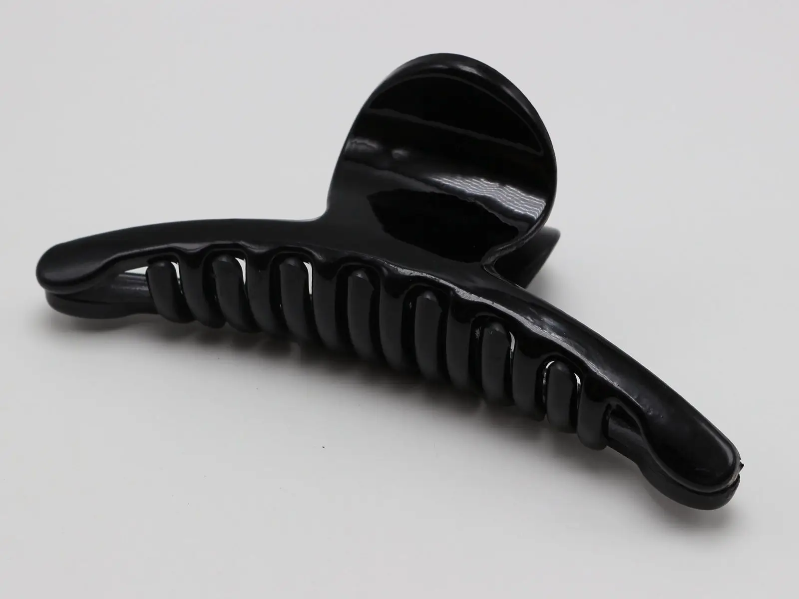 2 Black Plastic Large Curved Hair Jaw Claw Clip Clamp Folding Clips