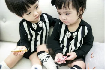 

2017 Summer new boy and girls romper long sleeve black white stripe kids cotton jumpsuit Casual baby clothing family clothes