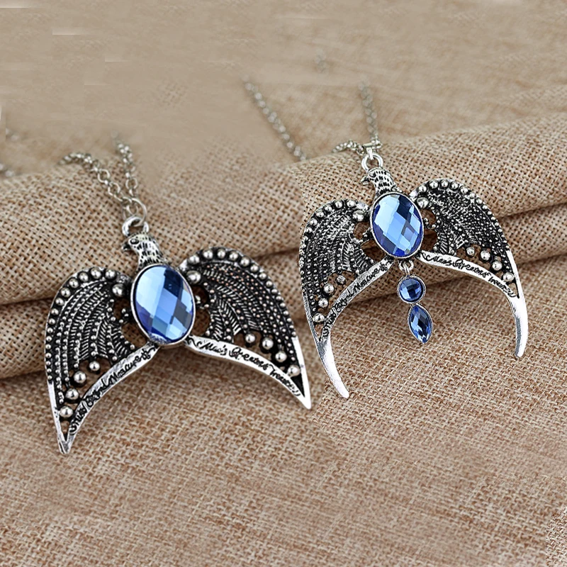

Wholesale Ravenclaw Necklace Horcrux Vintage Antique Silver Eagle Crown Diadem Pendant for Men Women Jewelry 10Pcs/Lot