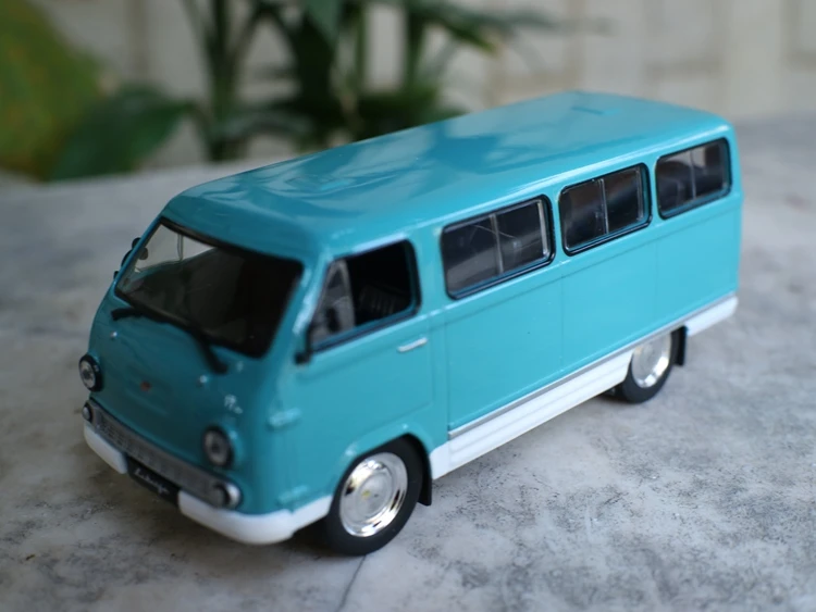 

Box gift,High simulation Soviet car model,1:43 alloy Collection Russian van,collection model,free shipping
