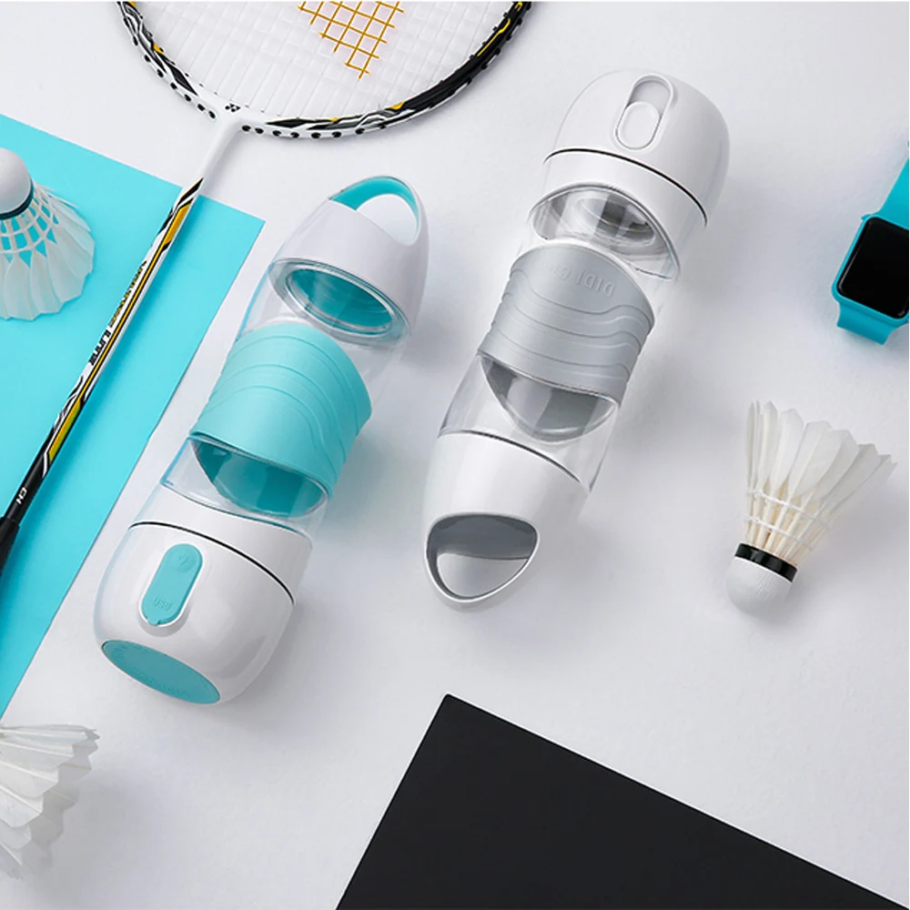 

Multifunctional Outdoor Water Bottle with Spray Function Portable Water Bottle Lighting Drinking Remind USB 60ml mini Humidifier