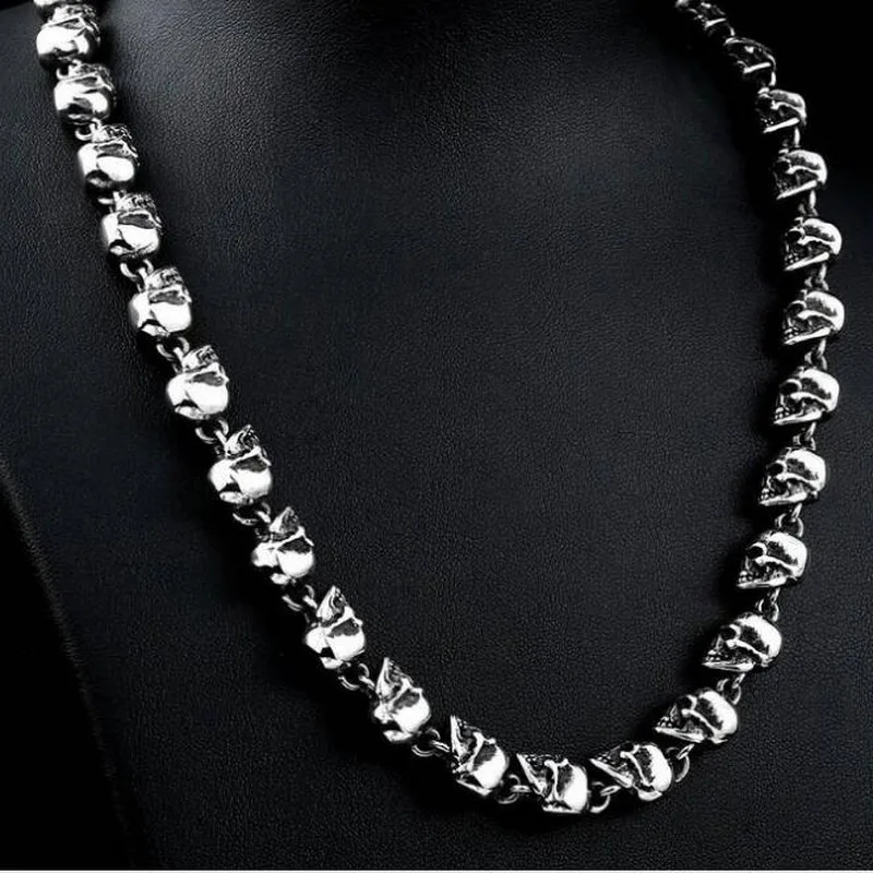 

Titanium EDC tool. Retro punk jewelry, domineering locomotive men's skull necklace.
